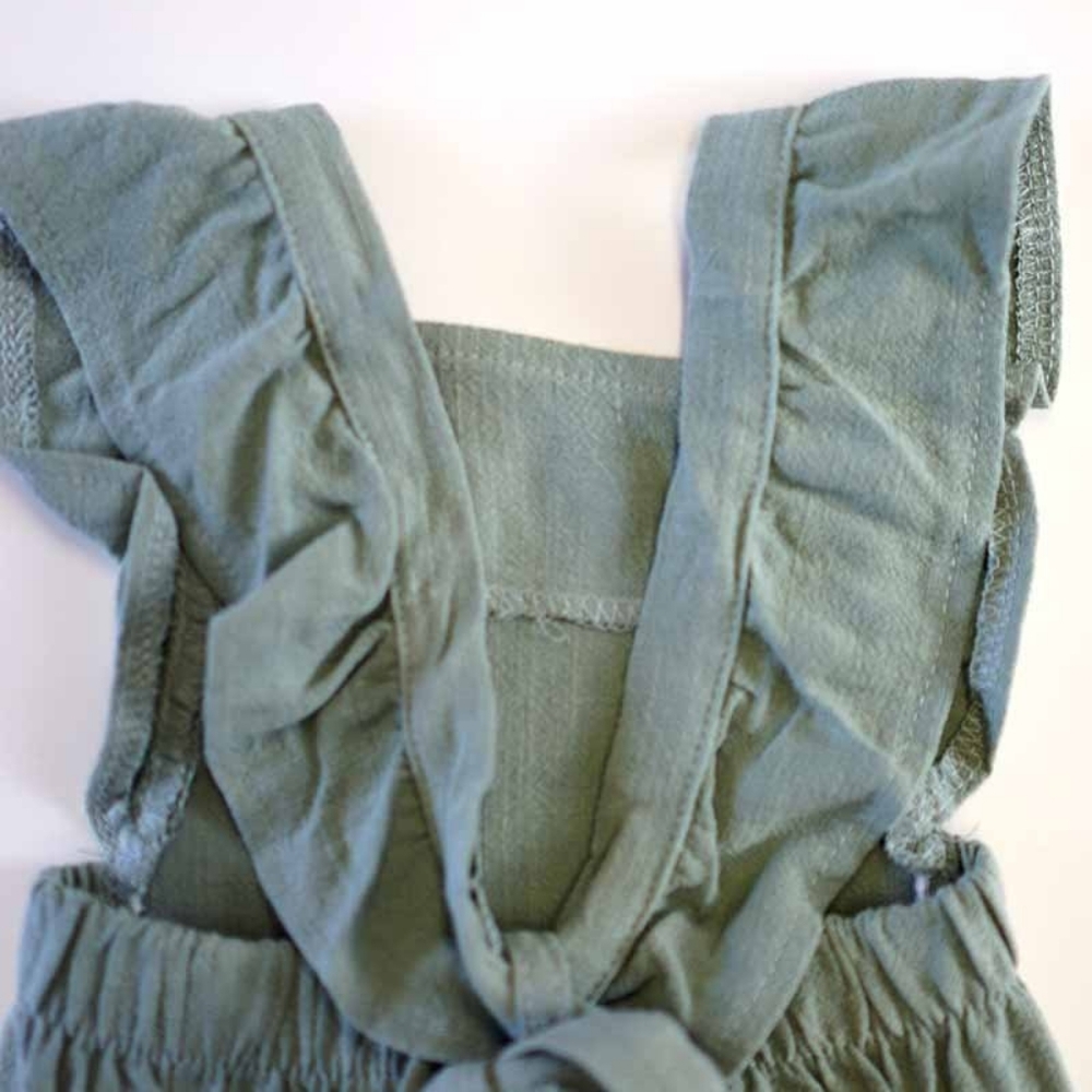 Flutter sleeve linen romper - Picture 3 of 3